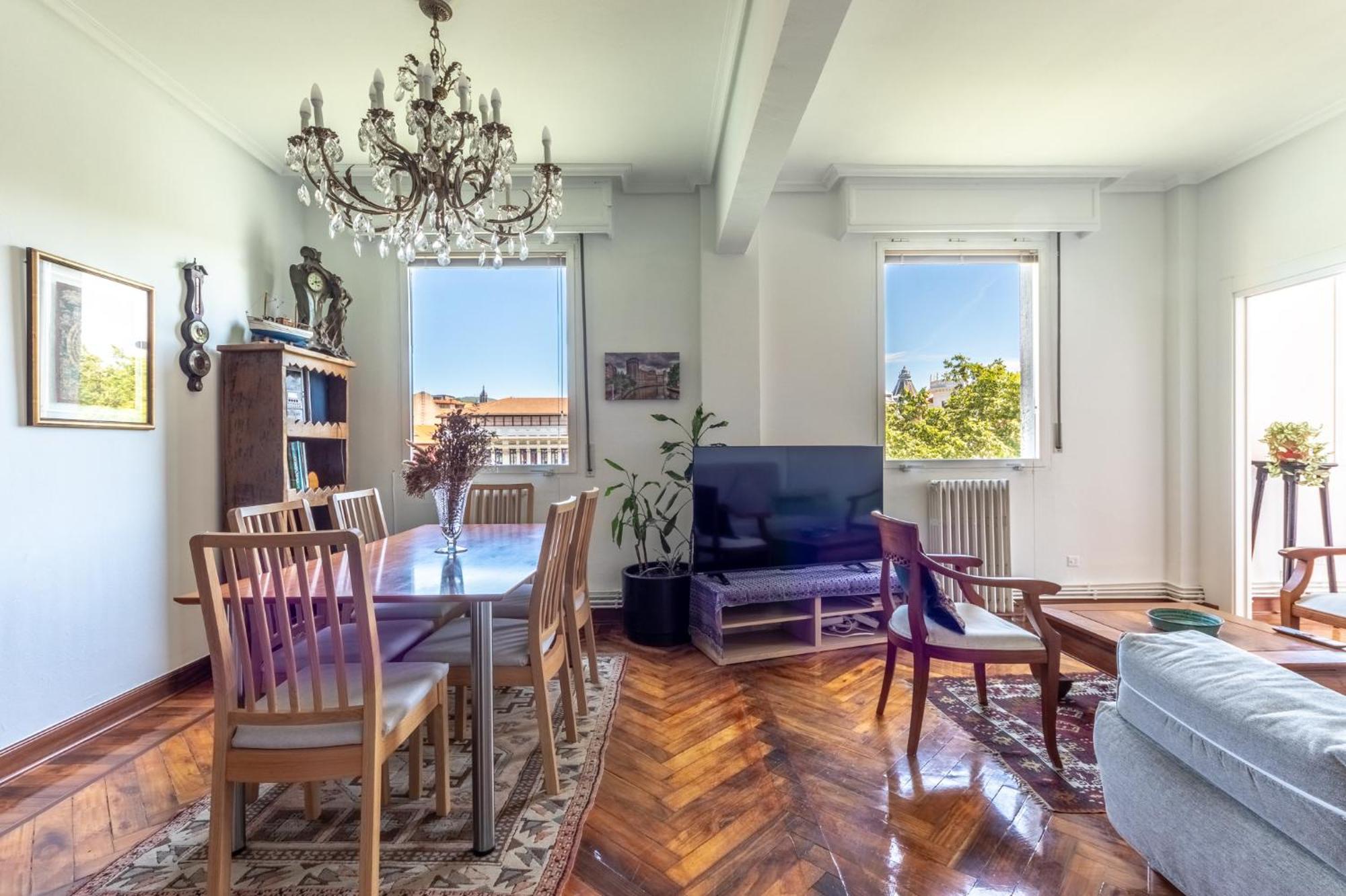 בילבאו Apartamento Con Vistas A La Ria מראה חיצוני תמונה
